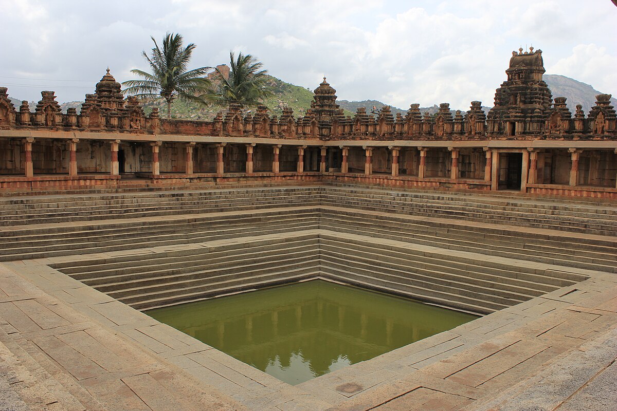 Bhoganandishwara Temple